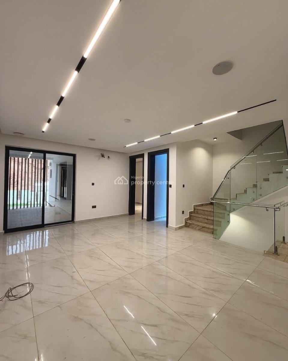 Smart Home 4 Bedroom Terrace Duplex with Bq, Tennis Court, Guzape District, Abuja, Terraced Duplex for Rent