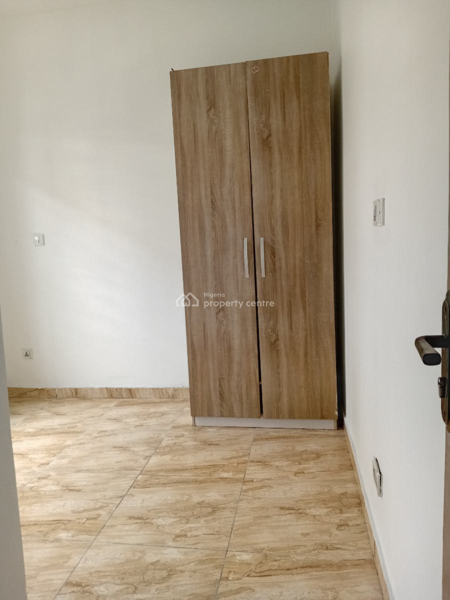 Room and Parlour (mini Flat), Orchid Road, Lekki, Lagos, House for Rent