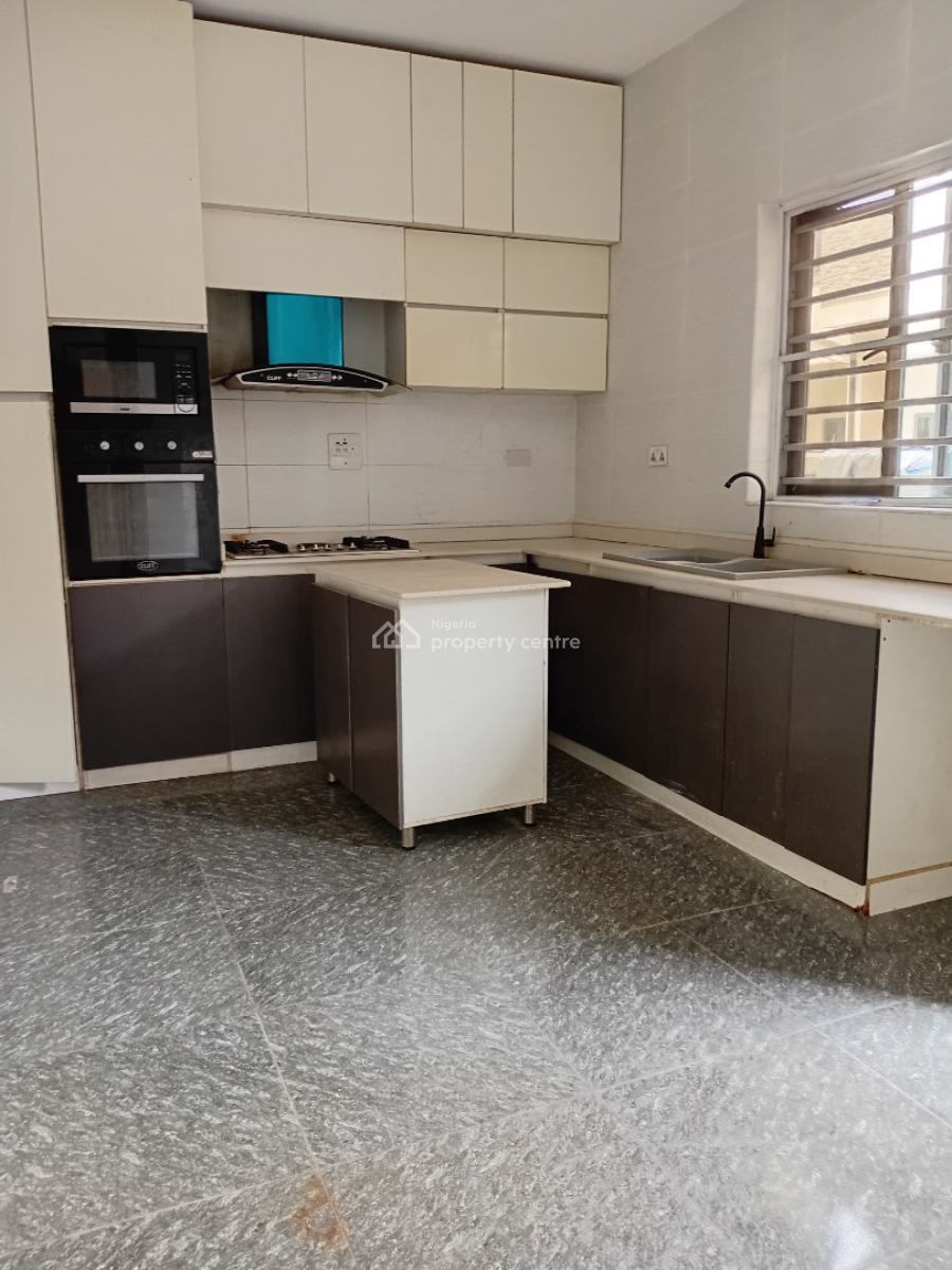 Room and Parlour (mini Flat), Orchid Road, Lekki, Lagos, House for Rent