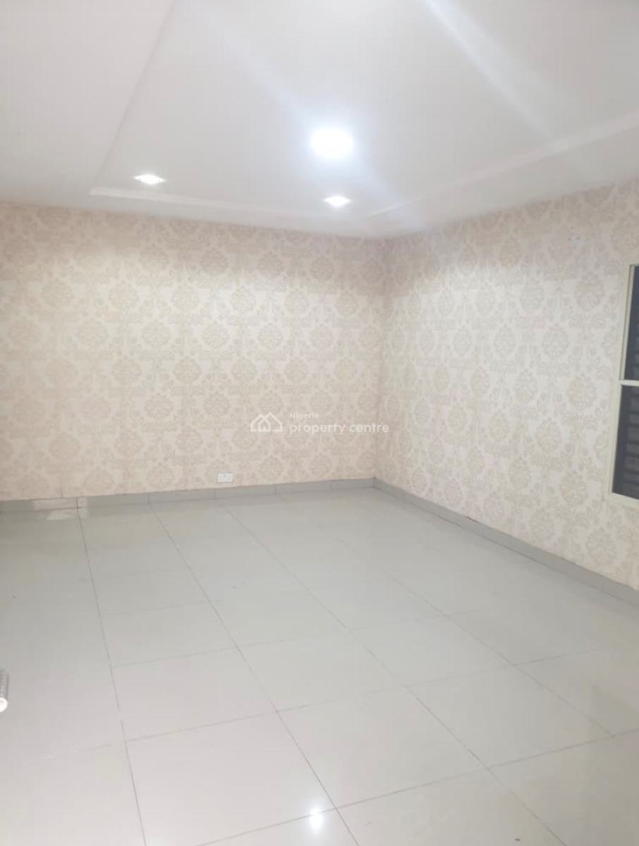 2 Bedroom Ensuite Flat in a Serene Environment, Gra Phase 2, Magodo, Lagos, Flat / Apartment for Rent
