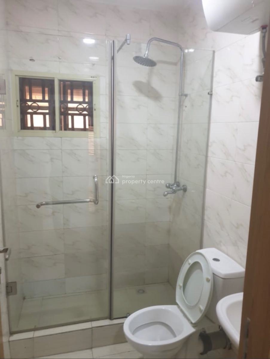 2 Bedroom Ensuite Flat in a Serene Environment, Gra Phase 2, Magodo, Lagos, Flat / Apartment for Rent