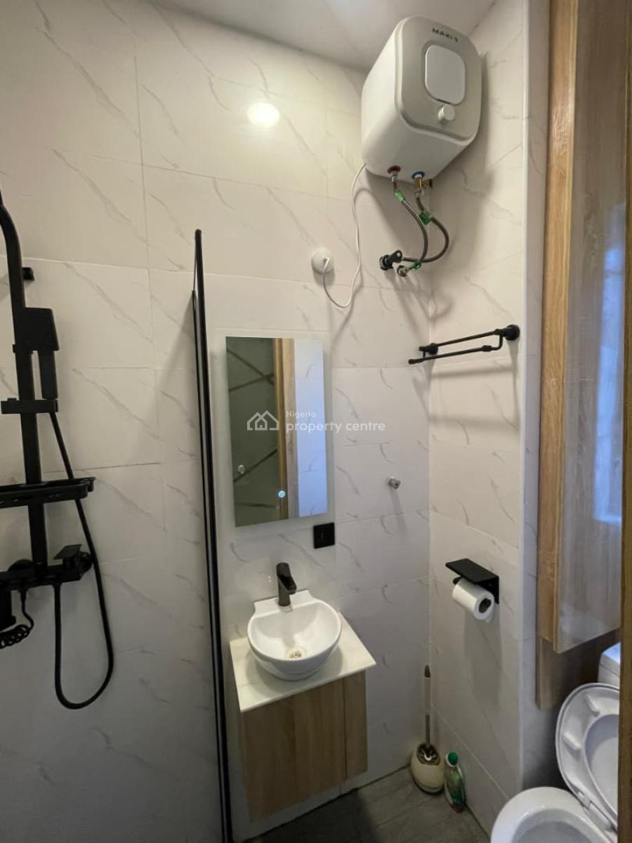 Luxury 1 Bedroom Apartment, Ologolo, Lekki, Lagos, Flat / Apartment Short Let
