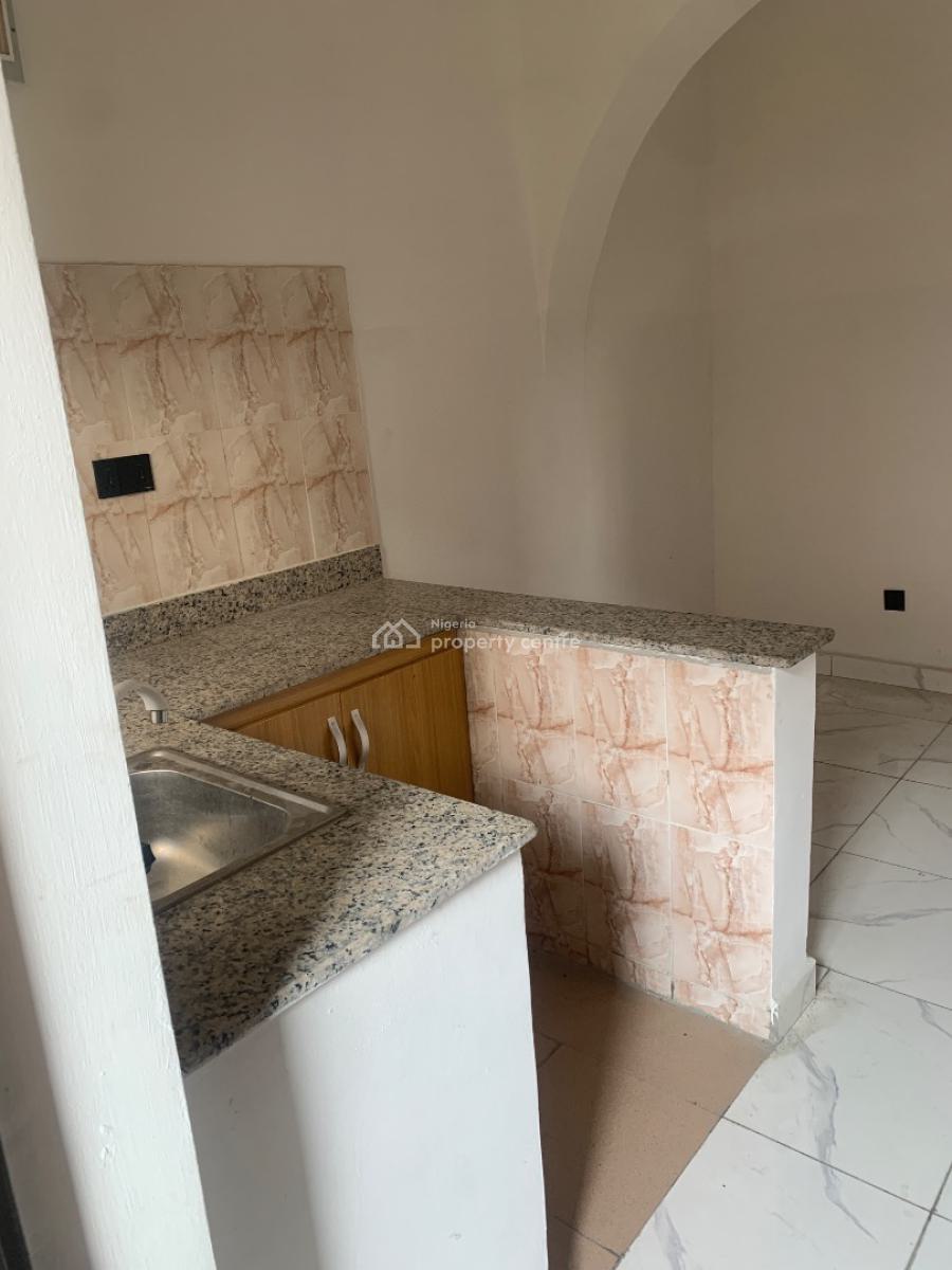 Luxurious Mini Flat, Platinum Way, Lekki, Lagos, Mini Flat (room and Parlour) for Rent