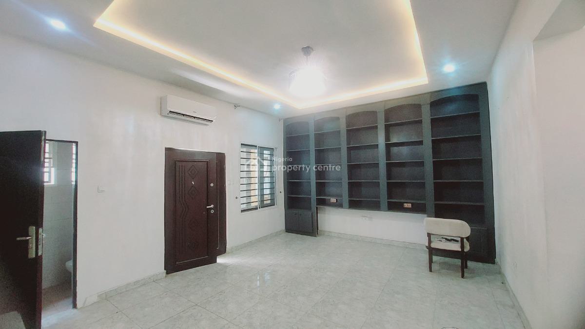 Tastefully Finished 3-bedroom Apartment in an Estate, Wuye, Abuja, Flat / Apartment for Rent