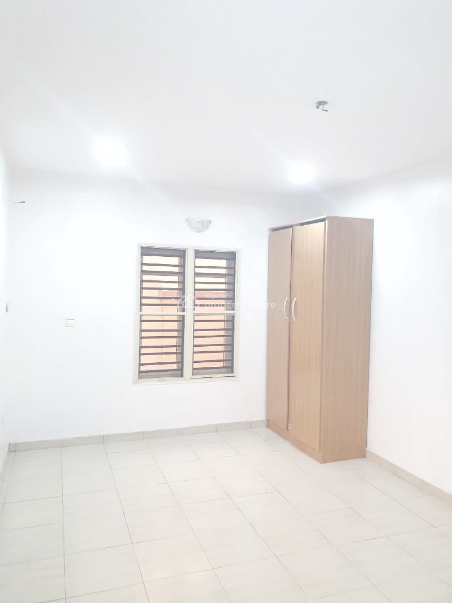 Luxury 2 Bedroom Flat, Gra Phase 2, Magodo, Lagos, Flat / Apartment for Rent