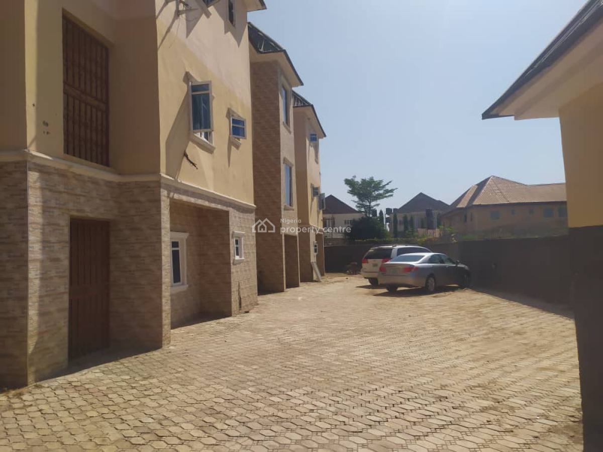 Neatly Finished 3-bedroom Apartment, Dawaki, Gwarinpa, Abuja, Flat / Apartment for Sale