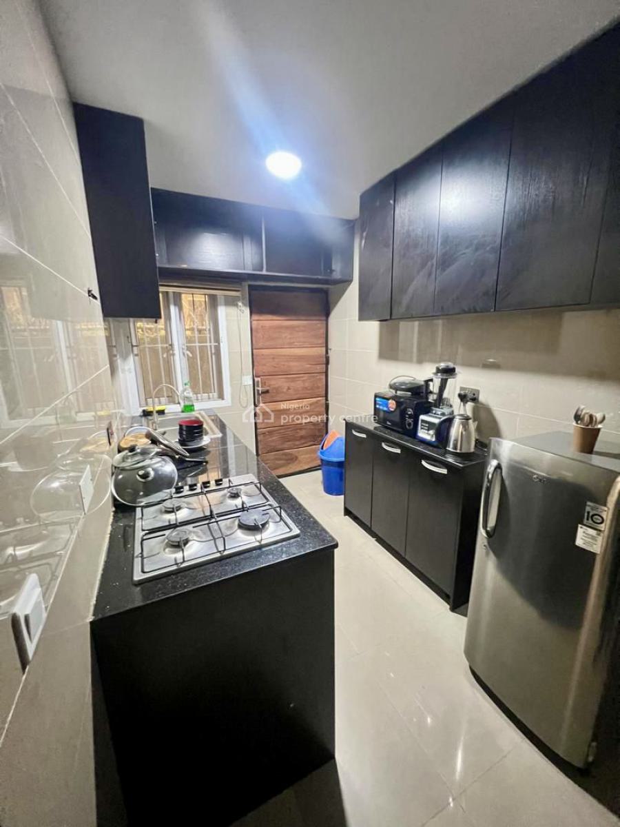 Tastefully Furnished 3-bedroom Maisonette with Inverter, Lekki Phase 1, Lekki, Lagos, Flat / Apartment for Rent
