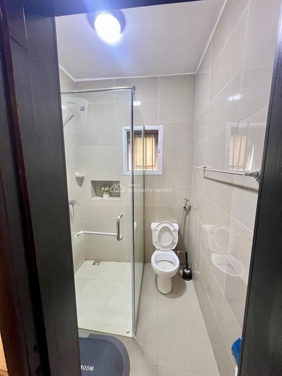 Tastefully Furnished 3-bedroom Maisonette with Inverter, Lekki Phase 1, Lekki, Lagos, Flat / Apartment for Rent