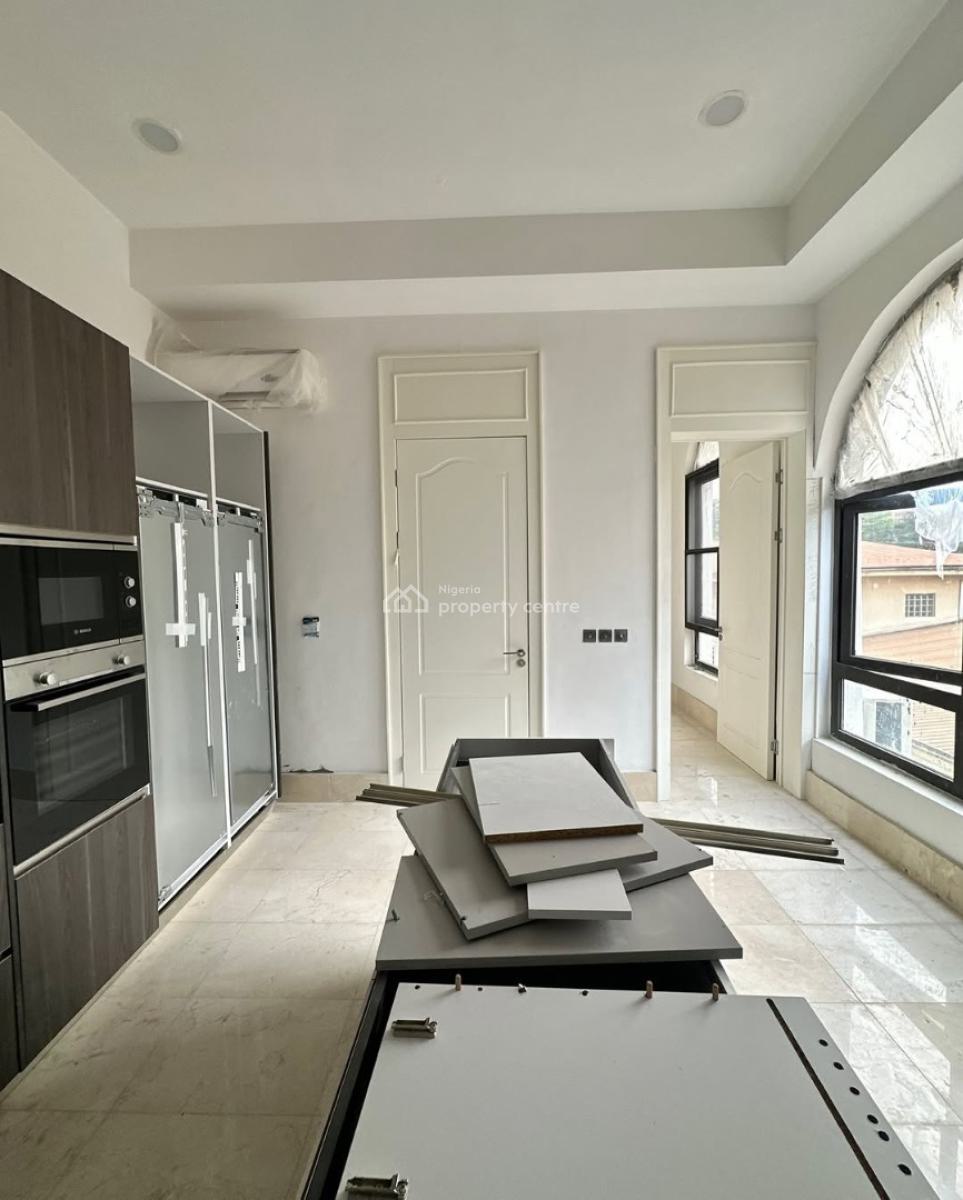 Modern 4 Bedroom Maisonette, Ikoyi, Lagos, Block of Flats for Sale