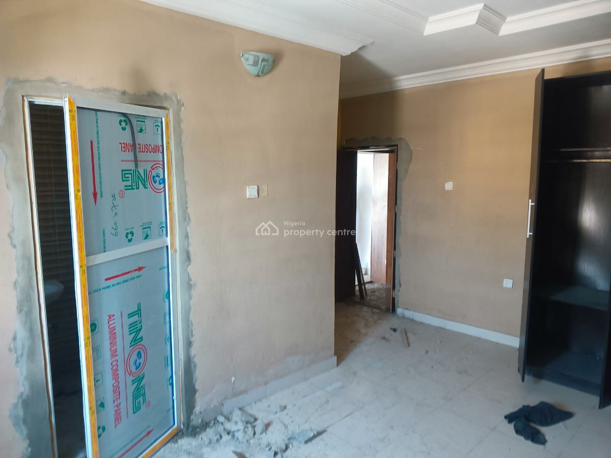 Superb 3 Bedrooms Flat..renovation Is Ongoing., Atlantic View Estate, Alpha Beach Road, New-road Bustop, Igbo Efon, Lekki, Lagos, Flat / Apartment for Rent
