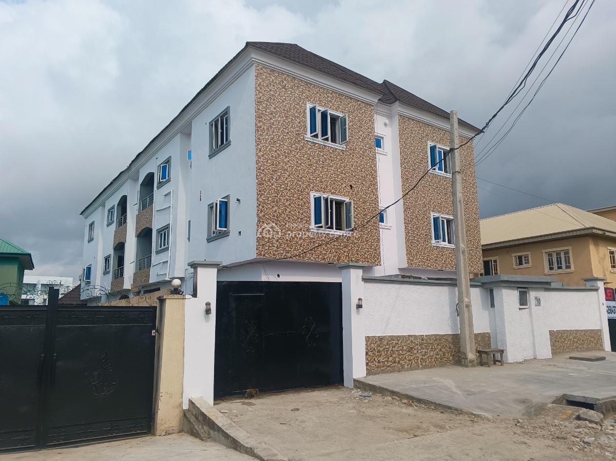 Superb 3 Bedrooms Flat, Renovation Is Ongoing, Atlantic View Estate, Alpha Beach Road, New-road Bustop, Igbo Efon, Lekki, Lagos, Flat / Apartment for Rent