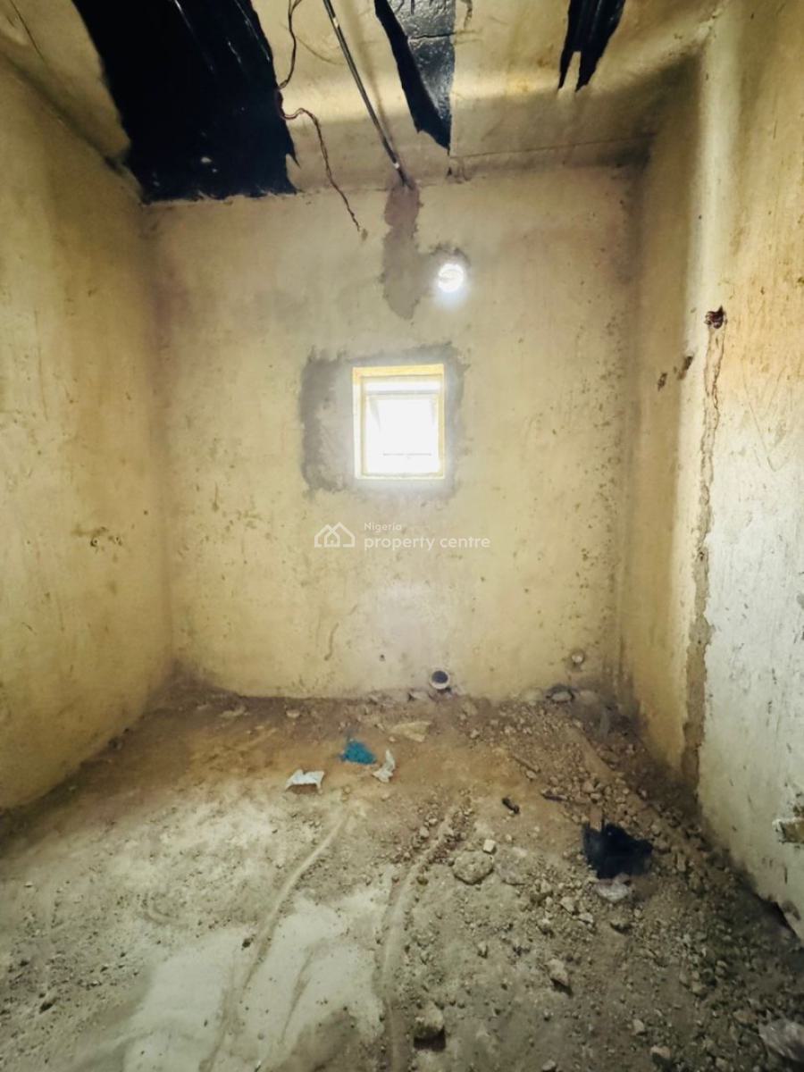 Nicely Built Semi Finished 4 Bedroom Terrace + Bq, Wuse, Abuja, Terraced Duplex for Sale