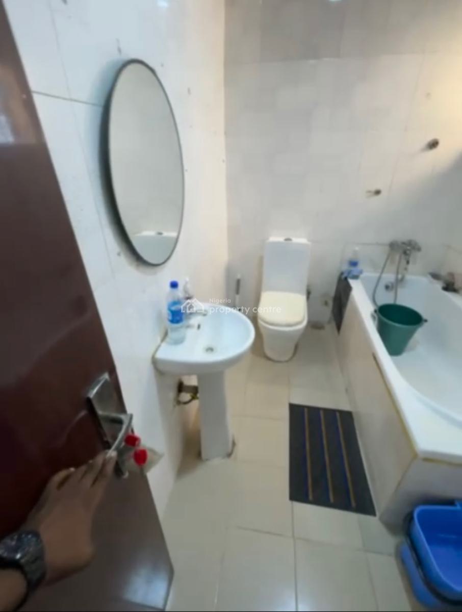 Luxurious Standard 1bedroom Mini Flat Upstairs, Osapa, Lekki, Lagos, Mini Flat (room and Parlour) for Rent