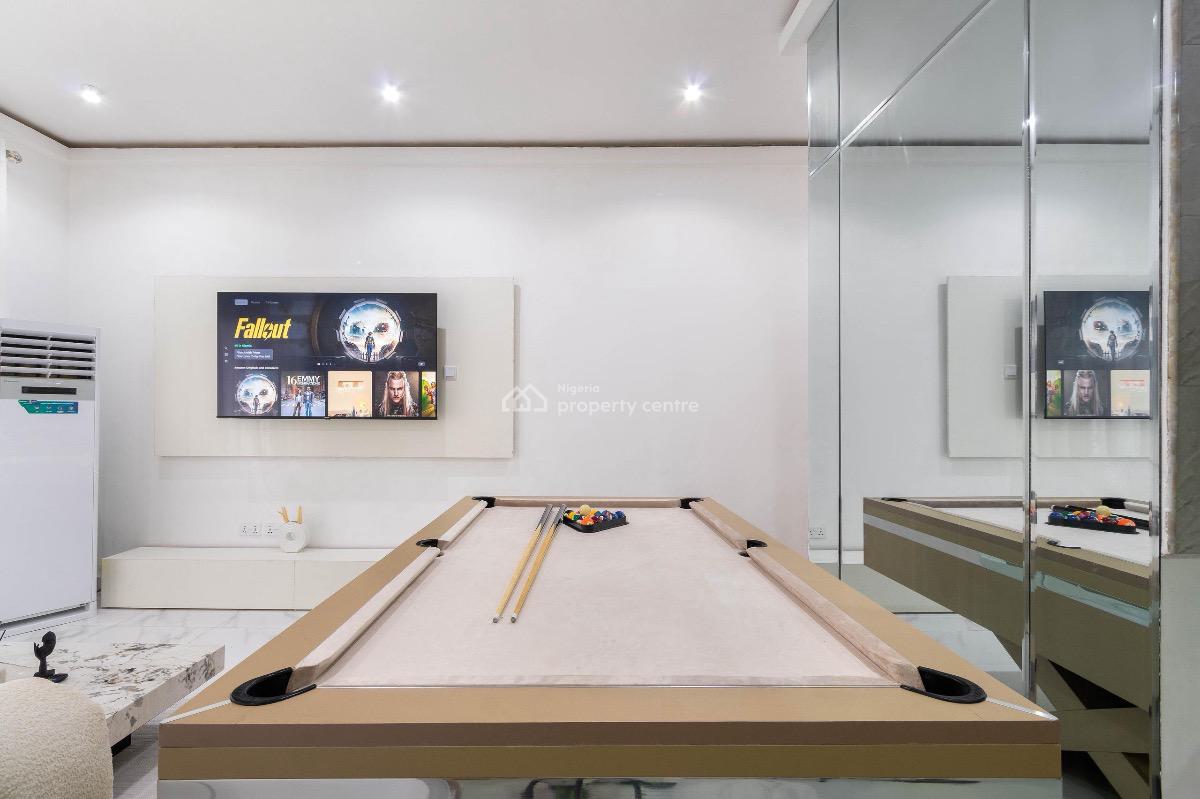 2 Bedroom Apartment, Lekki Phase 1, Lekki, Lagos, Flat / Apartment Short Let