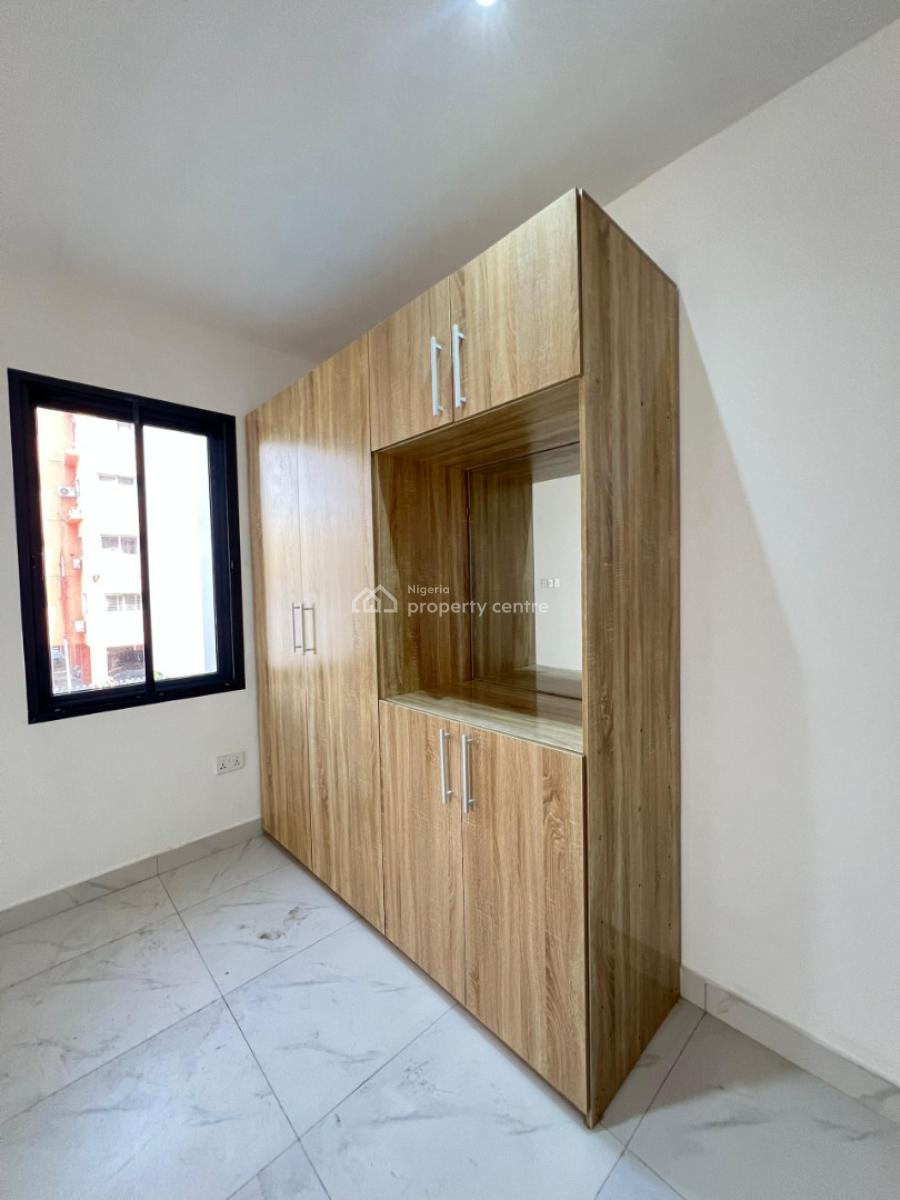 Luxuriously Built 3 Bedroom Apartment with Swimming Pool and Gym, Ikate, Lekki, Lagos, Block of Flats for Sale