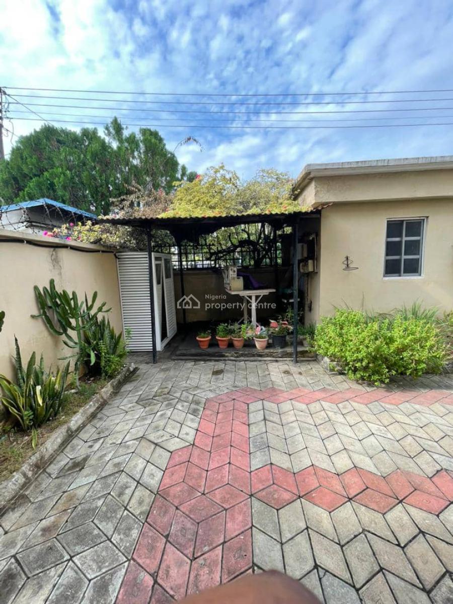 a Lovely 4 Bedroom Fully Detached Duplex with Dedicated Servant Quarter, Lekki Phase 1, Lekki, Lagos, Detached Duplex for Sale