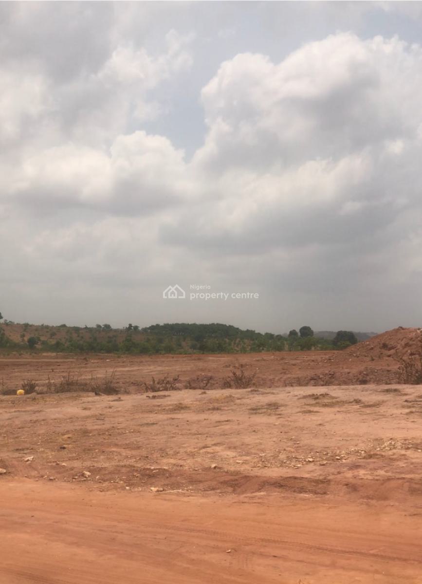 Bulk Estate Land Available in a High Value Area, 5 Minutes Away From Gilmor Gate Guzape 2, Guzape District, Abuja, Residential Land for Sale