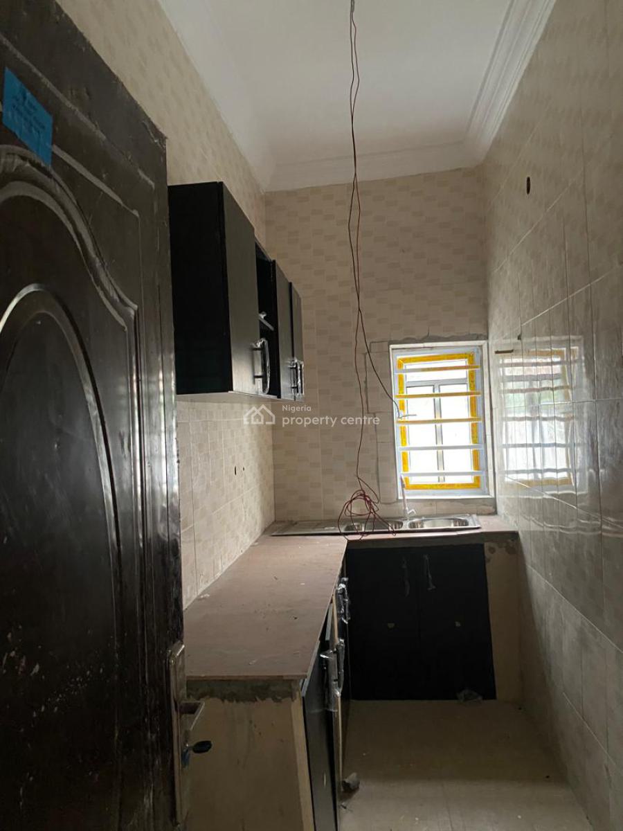 a Luxury 2 Bedrooms Flat, Sunny Villa Estate, Badore, Ajah, Lagos, Flat / Apartment for Rent