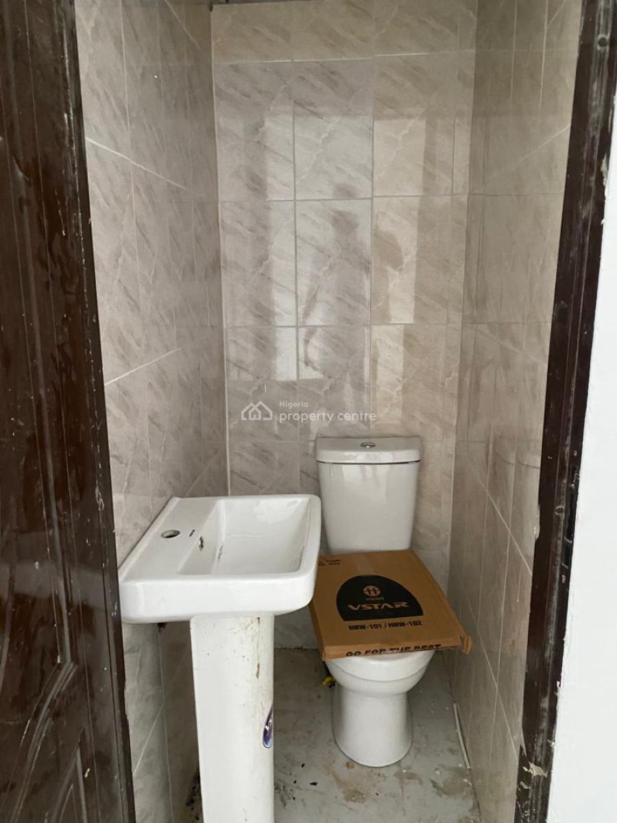 a Luxury 2 Bedrooms Flat, Sunny Villa Estate, Badore, Ajah, Lagos, Flat / Apartment for Rent