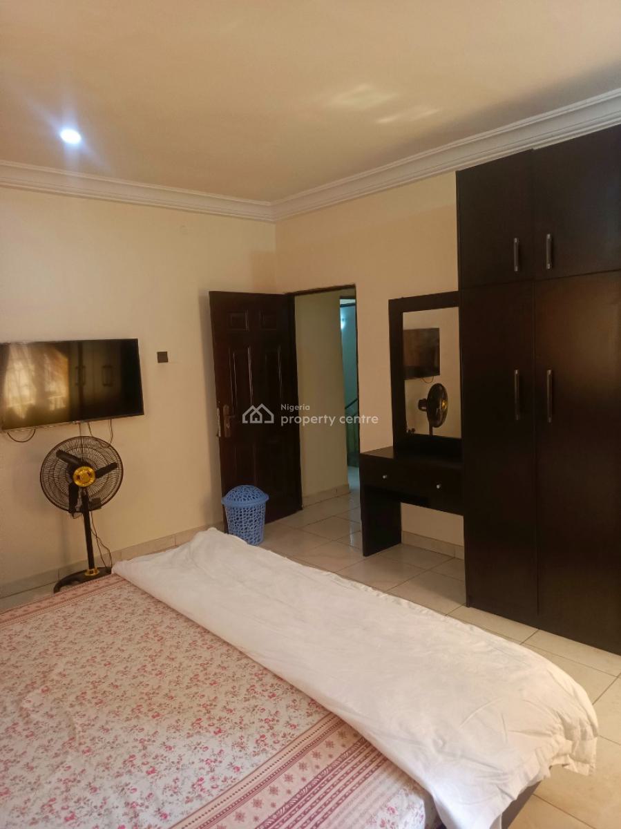 a Fully Furnishedb1bedroom Flat Visitors Toilets, Inverter, Backup Gen, By Shoprite and Cedar Crest Hospital, Apo, Abuja, Mini Flat (room and Parlour) for Rent