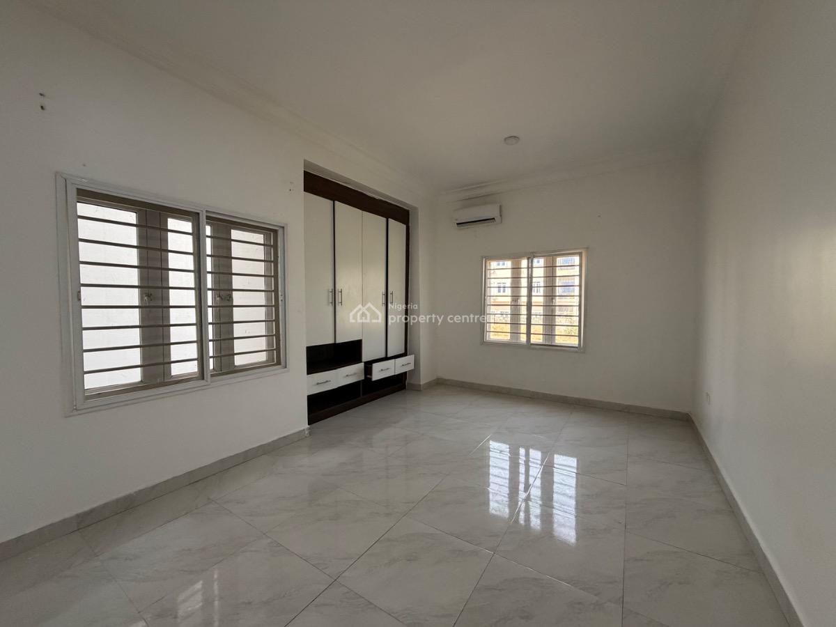 Luxury 3 Bedroom Flat with a Bq, Jahi, Gilmore, Jahi, Abuja, Flat / Apartment for Rent