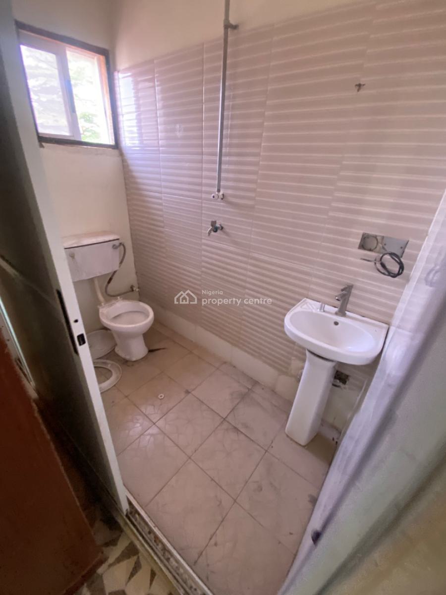 Massive Studio with Bacony, Lekki, Lekki Phase 1, Lekki, Lagos, Flat / Apartment for Rent