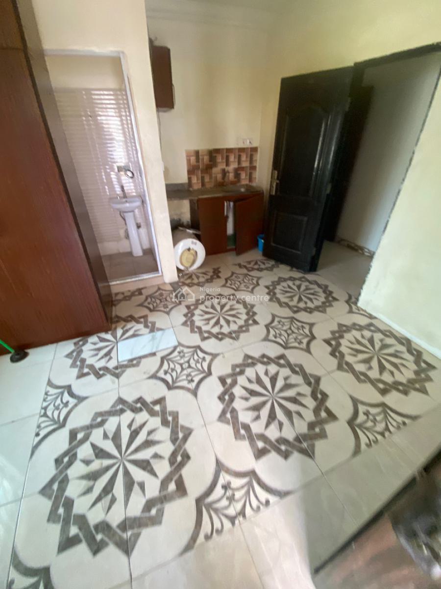 Massive Studio with Bacony, Lekki, Lekki Phase 1, Lekki, Lagos, Flat / Apartment for Rent