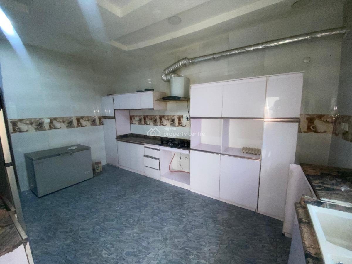 Fully Furnished Three(3) Bedroom Duplex @fortress, Fortress Estate Off Pyakasa Road Lugbe District Abuja, Lugbe District, Abuja, Terraced Duplex for Rent