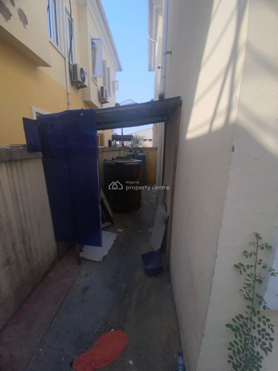 4 Bedrooms Semi Detached Duplex, Ologolo, Lekki, Lagos, Semi-detached Duplex for Rent