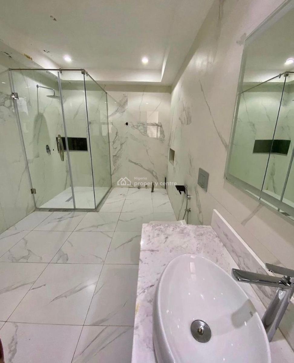 Exquisite 6 Bedroom Fully Detached Smart Duplex + Bq, Guzape District, Abuja, Detached Duplex for Sale