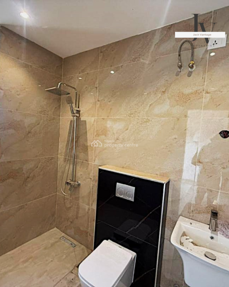 3-bedroom Apartment with Bq Best Location, Victoria Island (vi), Lagos, Flat / Apartment for Rent