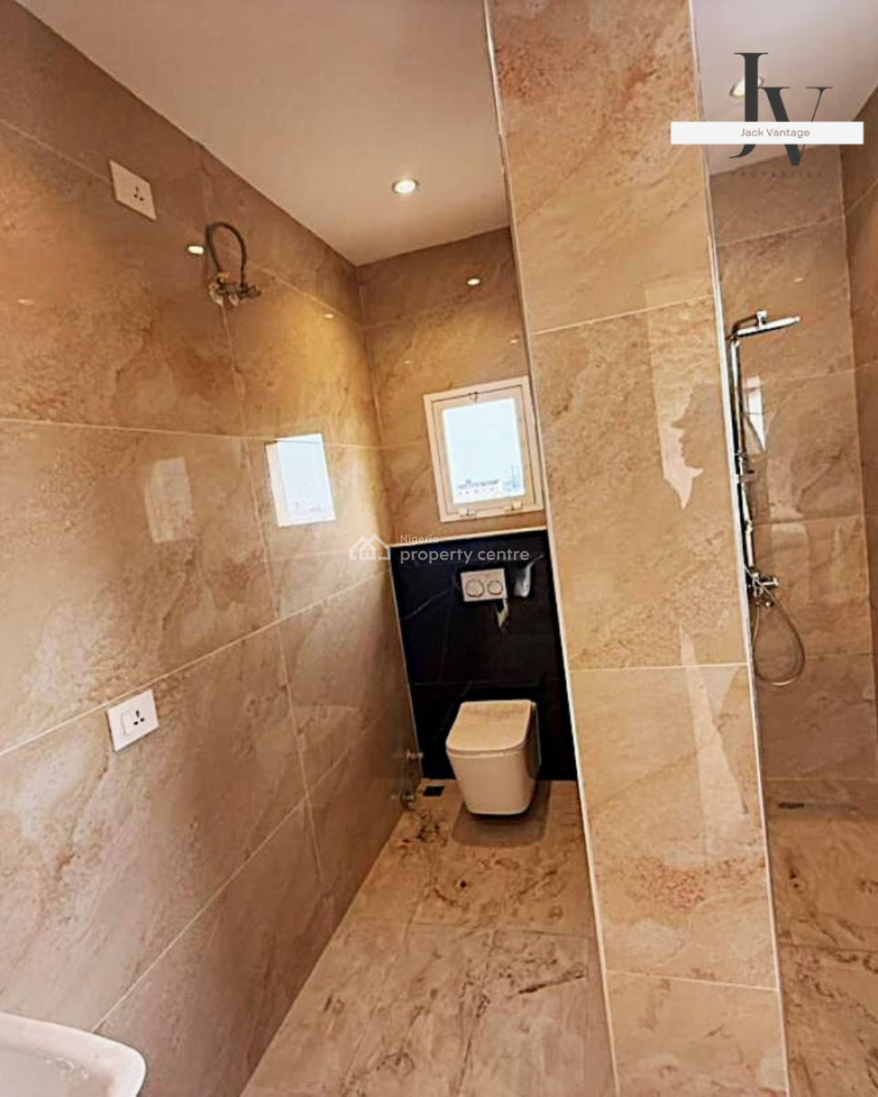 3-bedroom Apartment with Bq Best Location, Victoria Island (vi), Lagos, Flat / Apartment for Rent