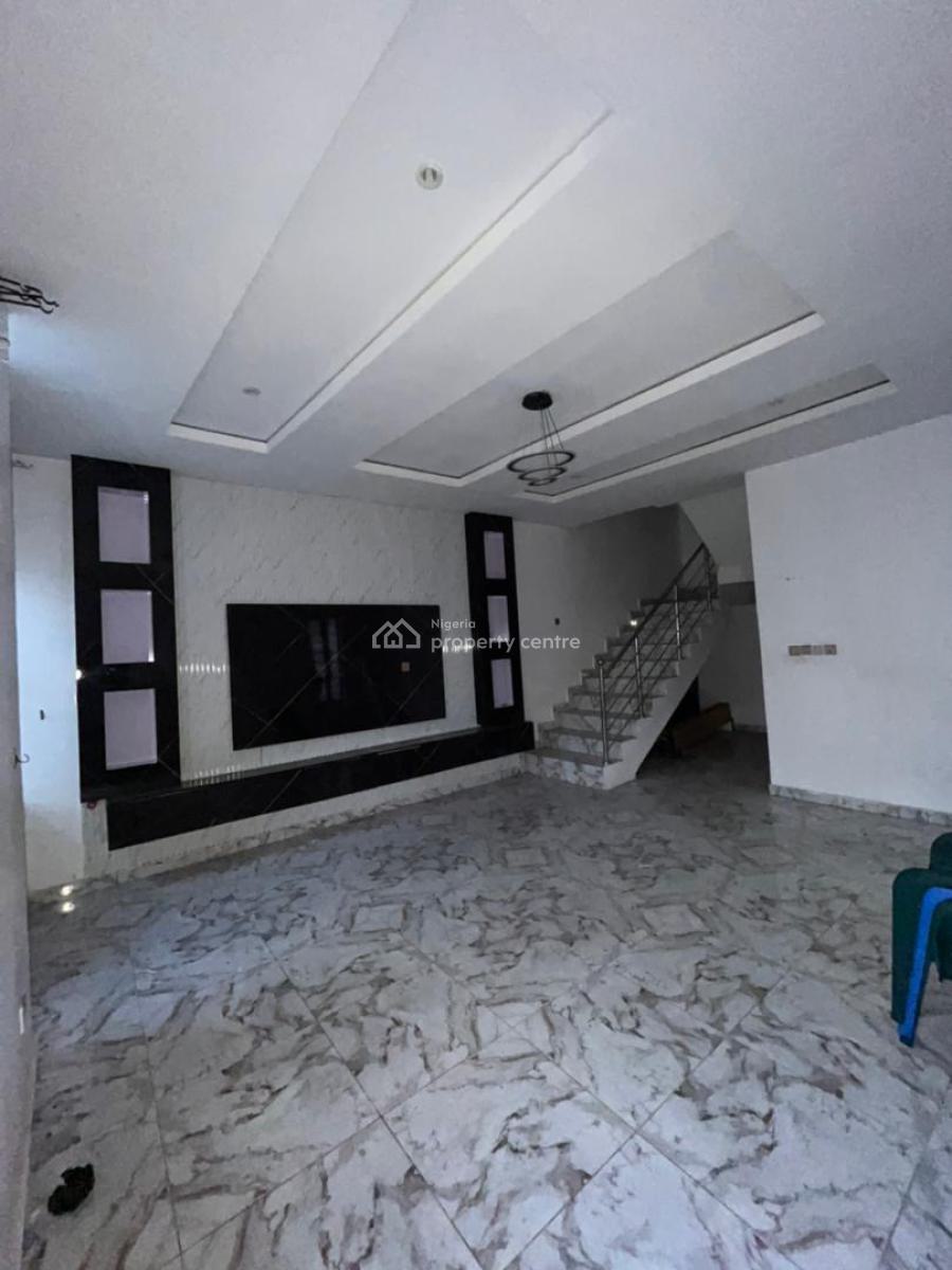Executive 4 Bedroom Semi Detached Duplex with Bq, Thomas Estate, Ajah, Lagos, Semi-detached Duplex for Rent