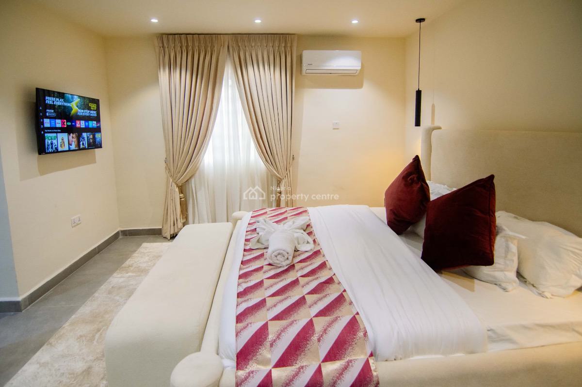 4 Bedrooom Apartment, Lekki Phase 1, Lekki, Lagos, House Short Let