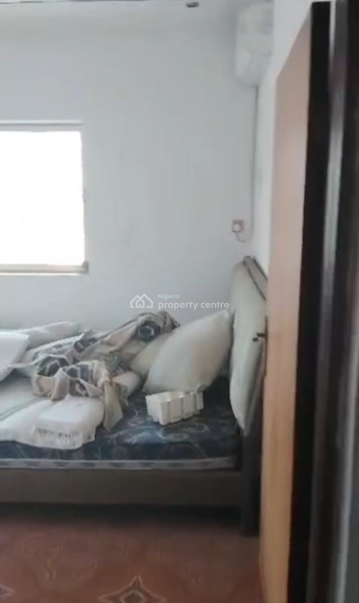 Spacious 3 Bedroom Up Flat (3rd Floor), Ikeja Gra, Ikeja, Lagos, House for Rent