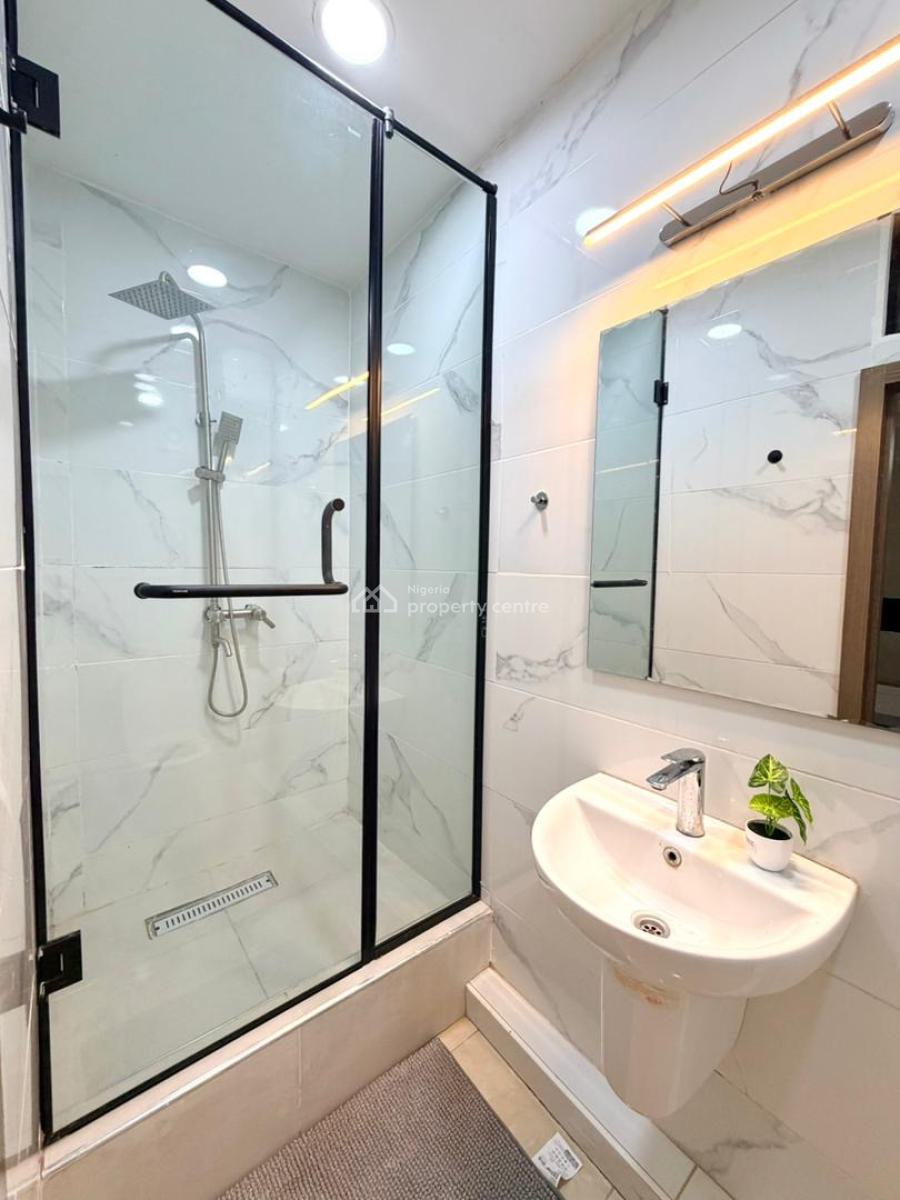 Book This Beautiful  Cute and Luxurious 2 Bedroom Apartment on Th, Lekki Phase 1, Lekki, Lagos, Flat / Apartment Short Let