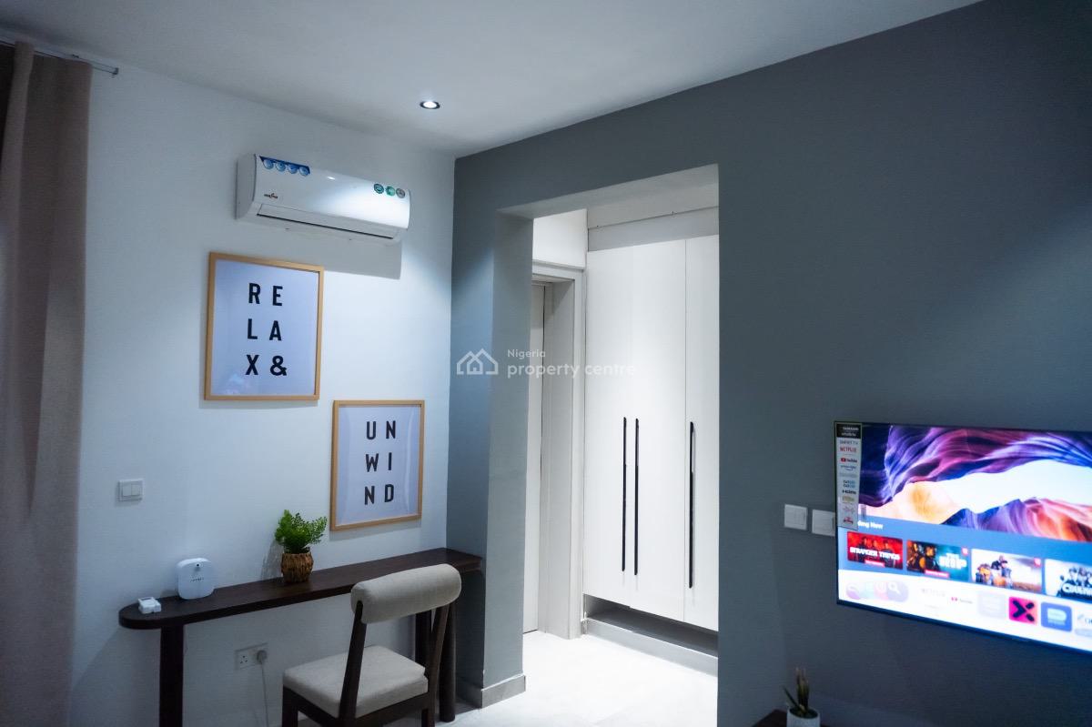 Tastefully Furnitured 2 Bedroom Apartment Now Available for B, Lekki Phase 1, Lekki, Lagos, Flat / Apartment Short Let