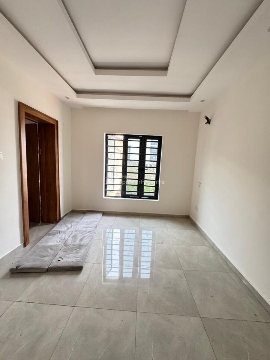 Well Built 3 Bedroom Duplex, Chevron, Lekki, Lagos, Terraced Duplex for Sale