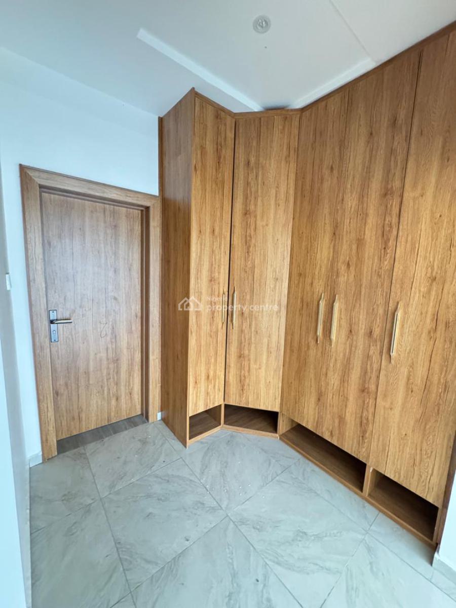 Well Built 3 Bedroom Duplex, Chevron, Lekki, Lagos, Terraced Duplex for Sale