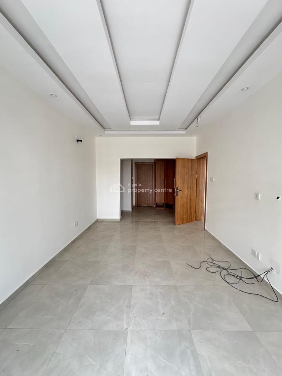 Well Built 3 Bedroom Duplex, Chevron, Lekki, Lagos, Terraced Duplex for Sale