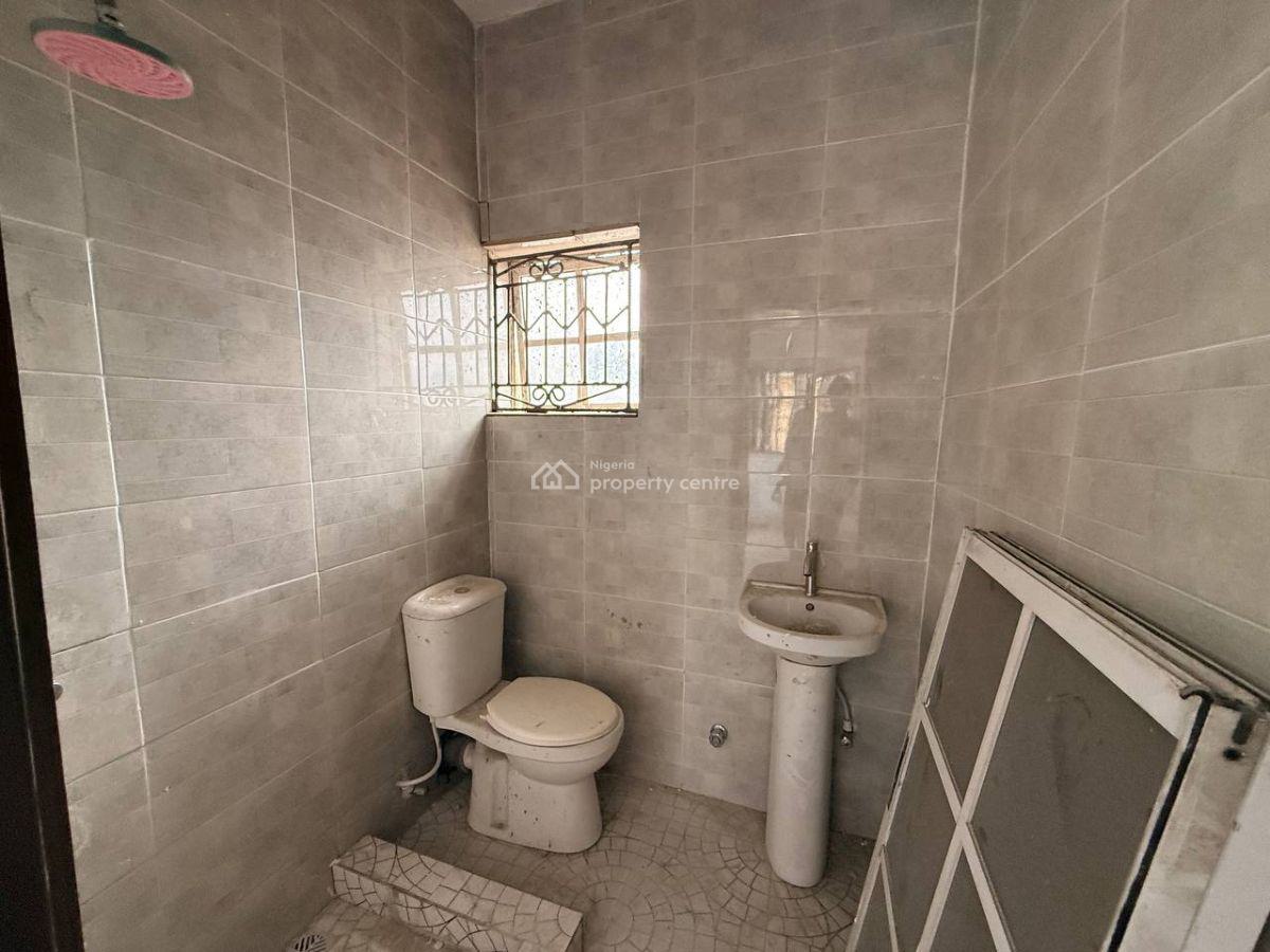 Renovated and Fully Upgraded 2 Bedroom Flat, Off Addo Road, Ajah, Lagos, Flat / Apartment for Rent