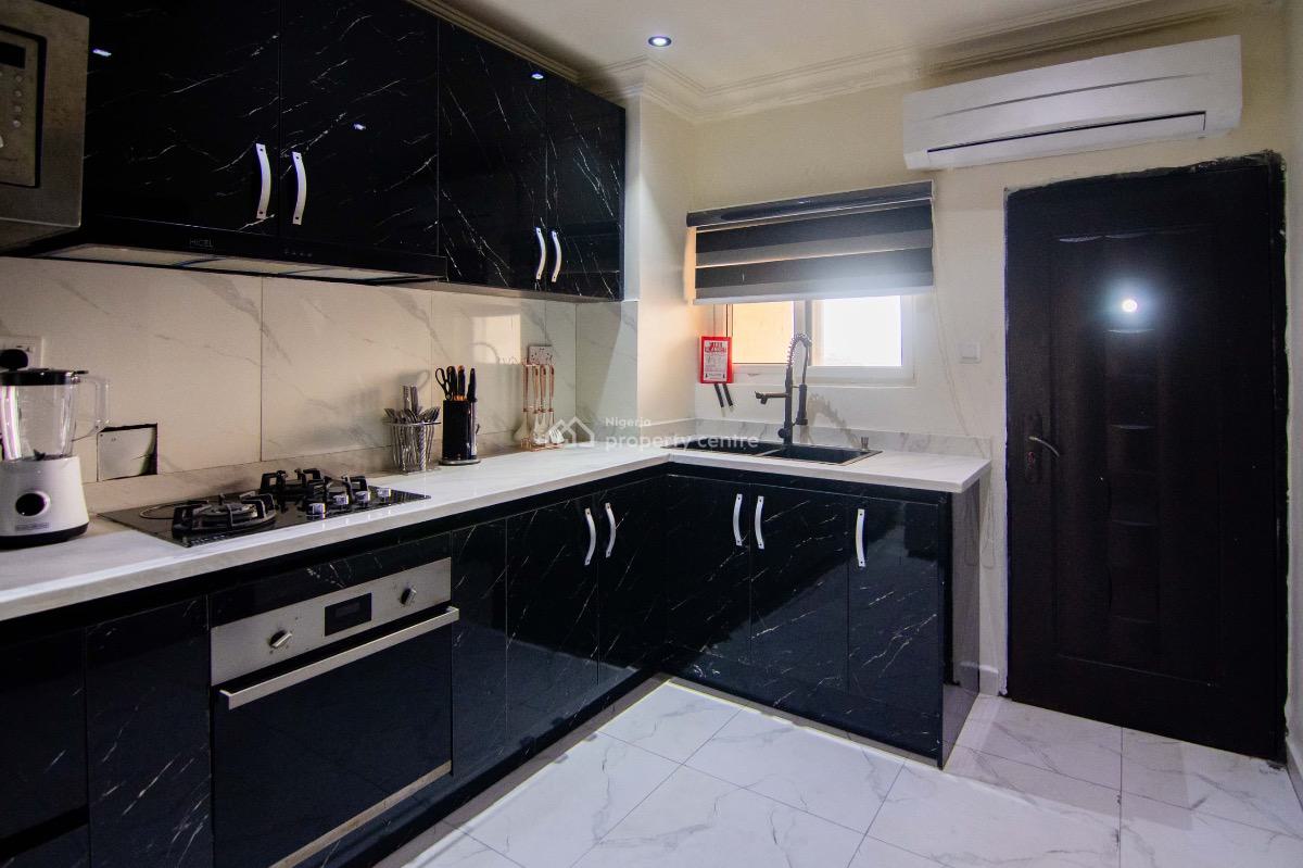 3 Bedroom Apartment, Lekki Phase 1, Lekki, Lagos, Flat / Apartment Short Let