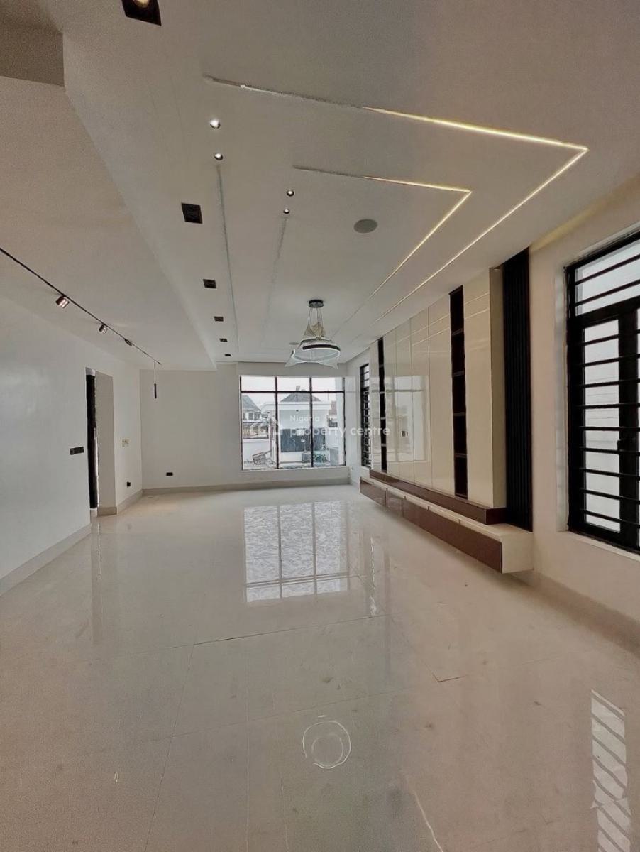 Contemporary 5-bedroom Detached Duplex, Phase 1, Lekki, Lagos, Detached Duplex for Sale