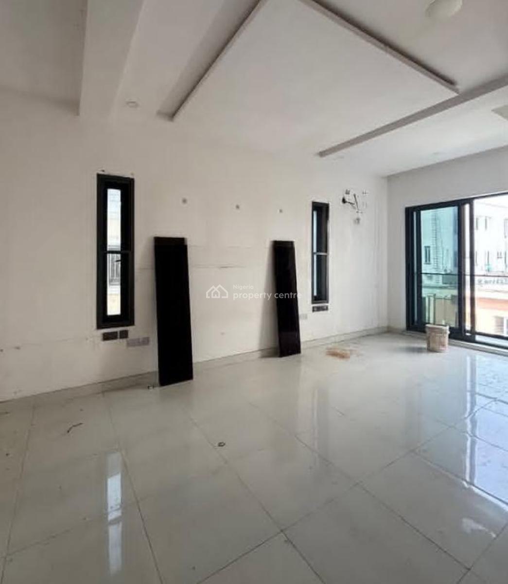 Well Built 2 Bedroom Apartment, Ologolo, Lekki, Lagos, Flat / Apartment for Rent