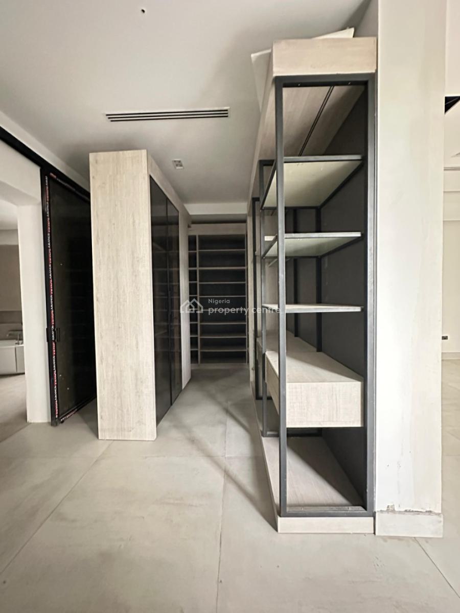 Gigantic Spacious 5 Bedroom Detached Duplex with a Swimming Pool, Ikoyi, Lagos, Semi-detached Duplex for Sale