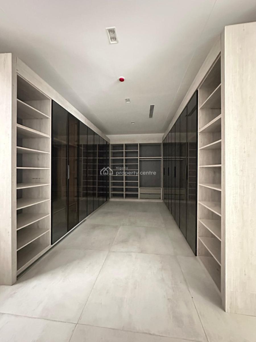 Gigantic Spacious 5 Bedroom Detached Duplex with a Swimming Pool, Ikoyi, Lagos, Semi-detached Duplex for Sale