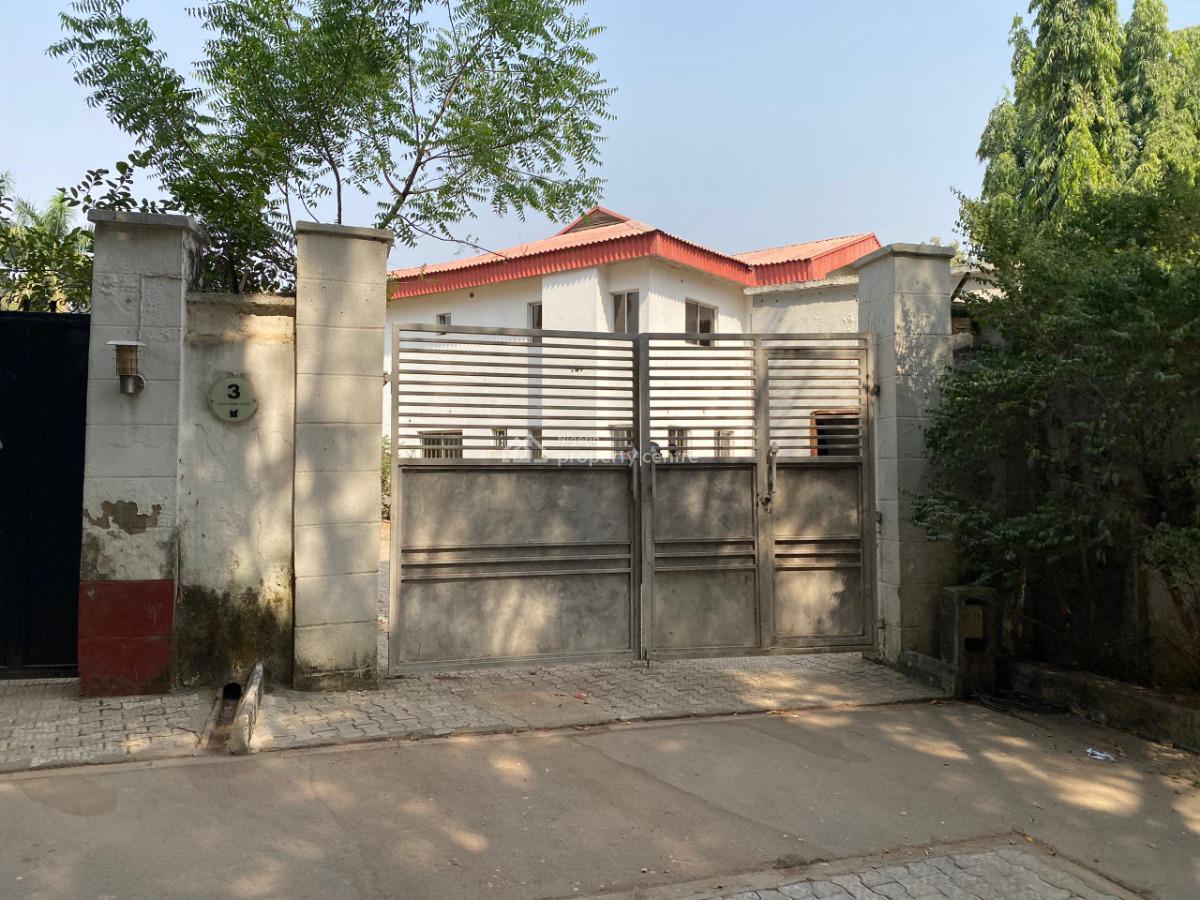 Massive 10 Bedroom Duplex for Office Use, Ministers Hill, Maitama District, Abuja, Detached Duplex for Rent