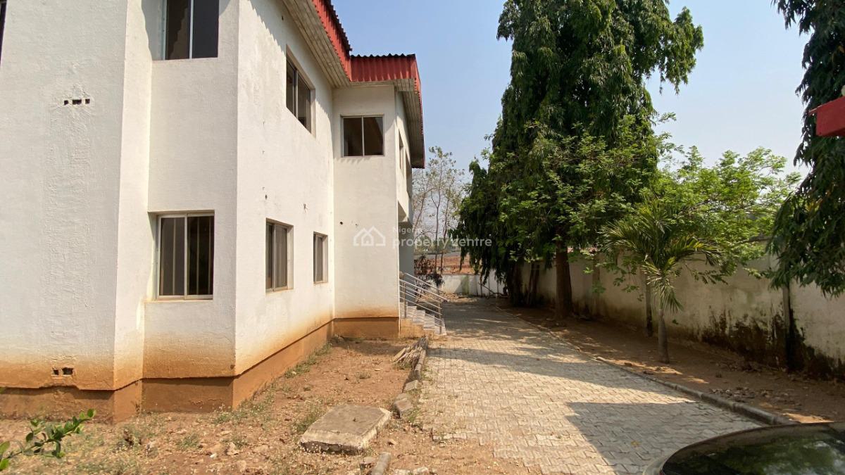 Massive 10 Bedroom Duplex for Office Use, Ministers Hill, Maitama District, Abuja, Detached Duplex for Rent