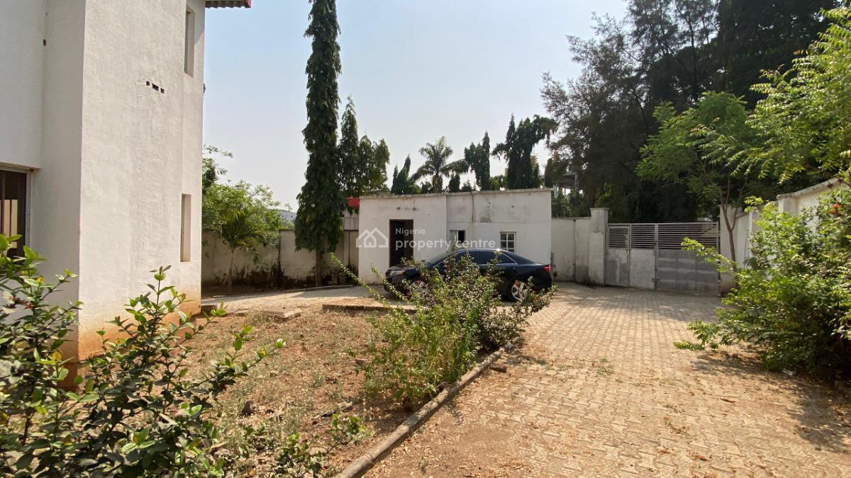 Massive 10 Bedroom Duplex for Office Use, Ministers Hill, Maitama District, Abuja, Detached Duplex for Rent