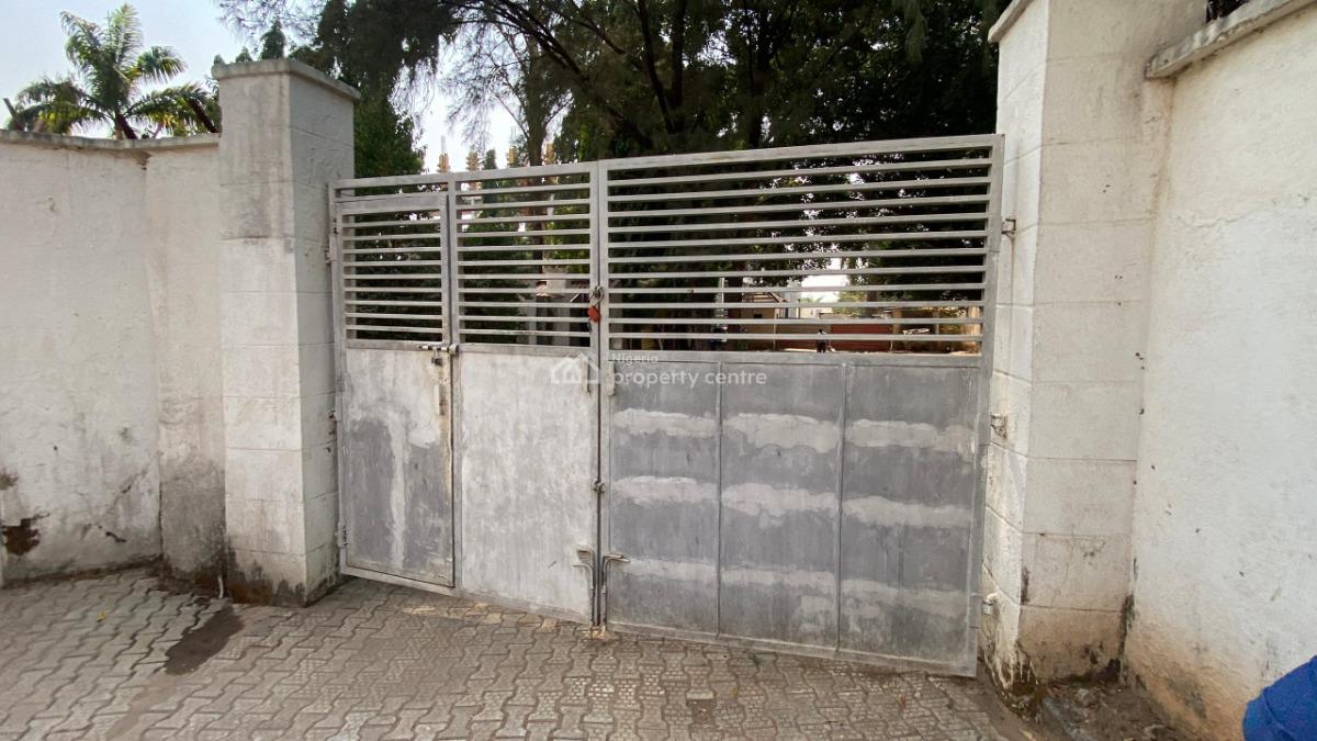 Massive 10 Bedroom Duplex for Office Use, Ministers Hill, Maitama District, Abuja, Detached Duplex for Rent